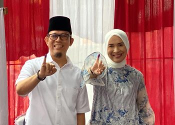 Nyoblos di Tps 06 Sukaraya, Teddy : Semoga Allah Ridhoi Kami Pimpin OKU