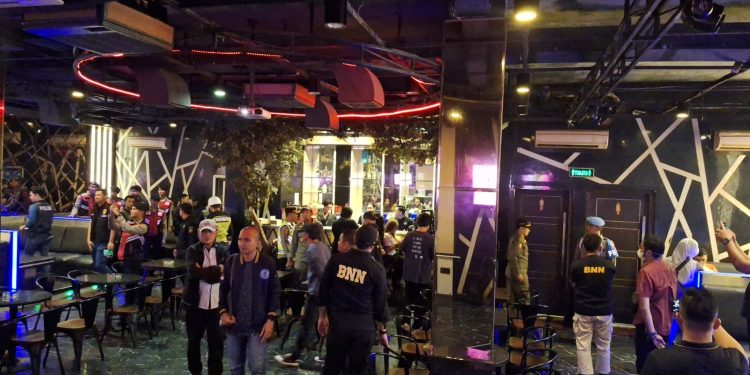Gandeng BNN, Polres OKU Razia Tempat Hiburan Malam