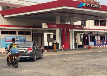 50% RTW Dialihkan ke Bengkulu, Pasokan Pertalite di Baturaja Terhambat