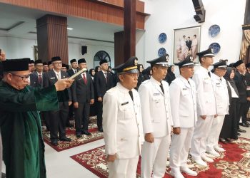 Bupati OKU Rotasi 96 Pejabat Administrator, Kepsek Hingga Kapuskes